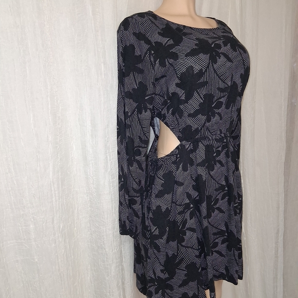 Universal Thread Black and Gray Long Sleeve Dress Women Size M - Picture 3 of 14